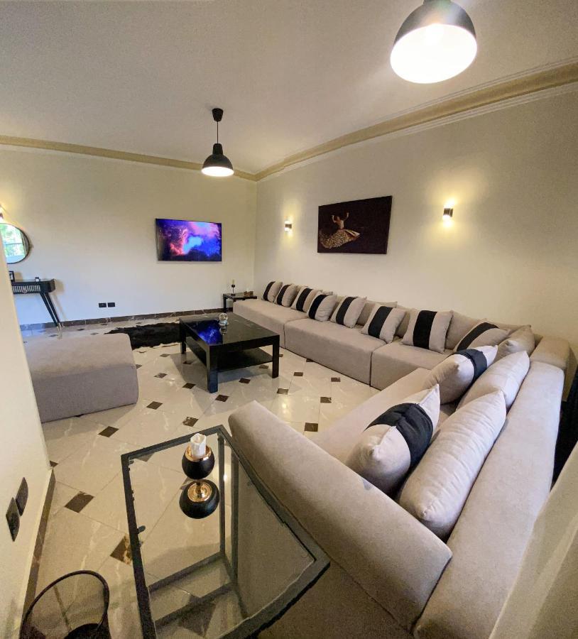 3Bd Apartment In A Family House With Garden View Le Caire Chambre photo